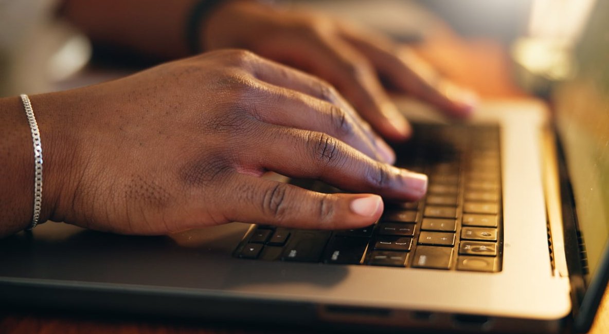 email automation laptop